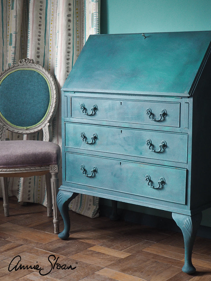 Aubusson Blue Annie Sloan Chalk Paint