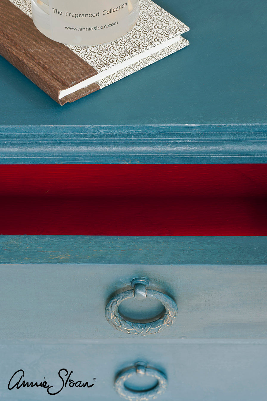 Annie Sloan® Aubusson Blue Chalk Paint®