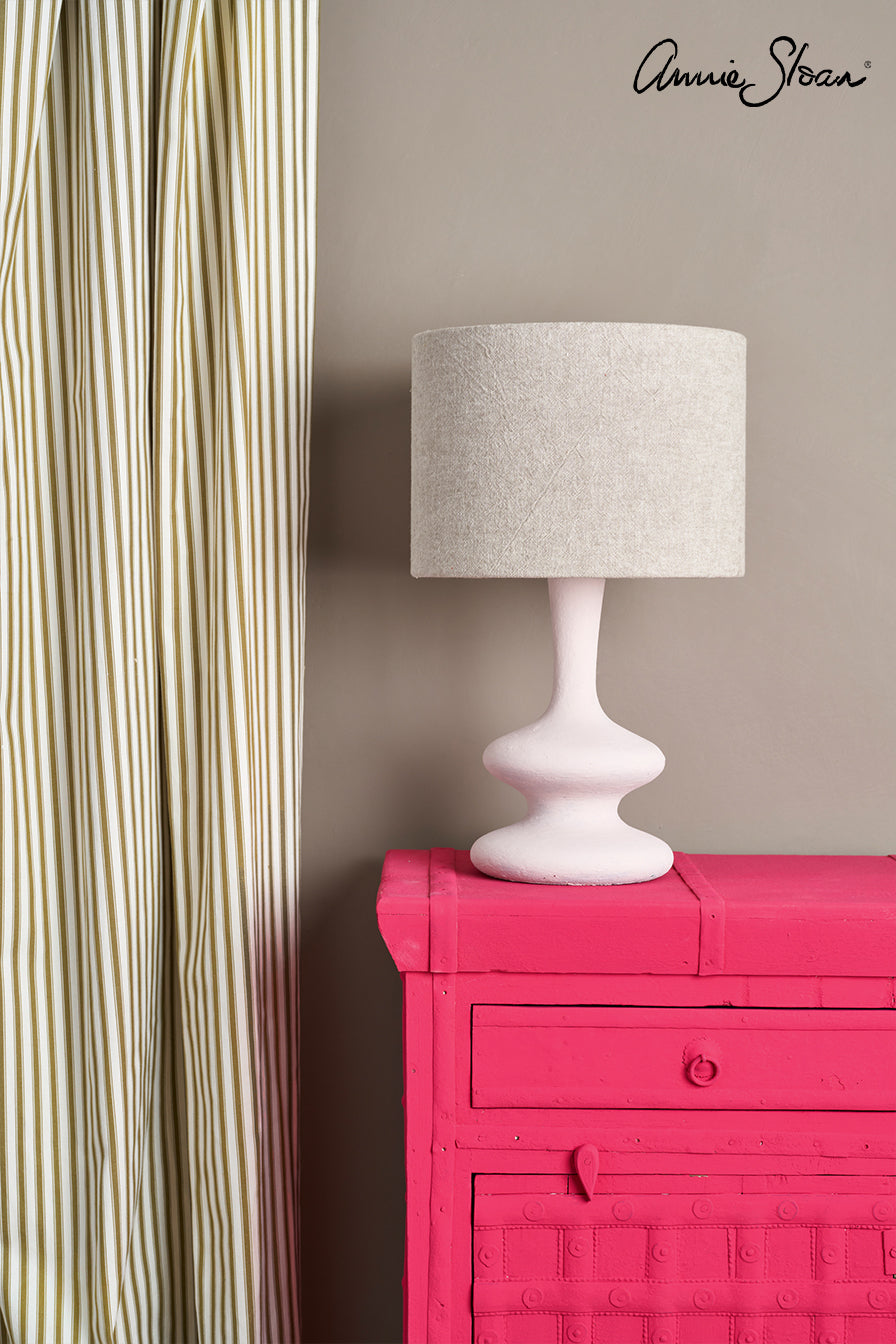 Annie Sloan® Capri Pink Chalk Paint®