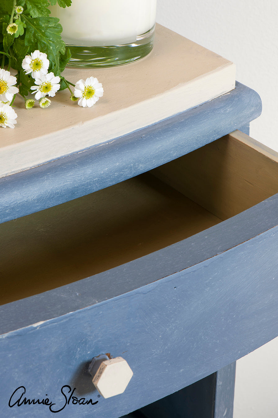 Annie Sloan® Old Violet Chalk Paint®