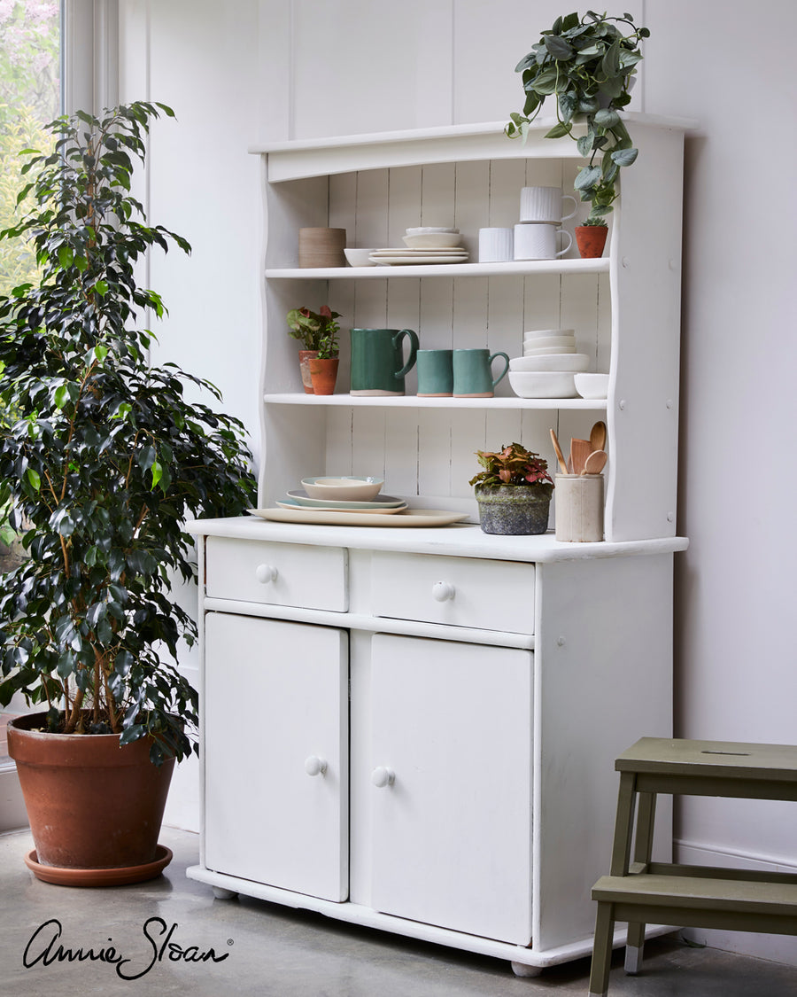 Annie Sloan® Old White Chalk Paint®