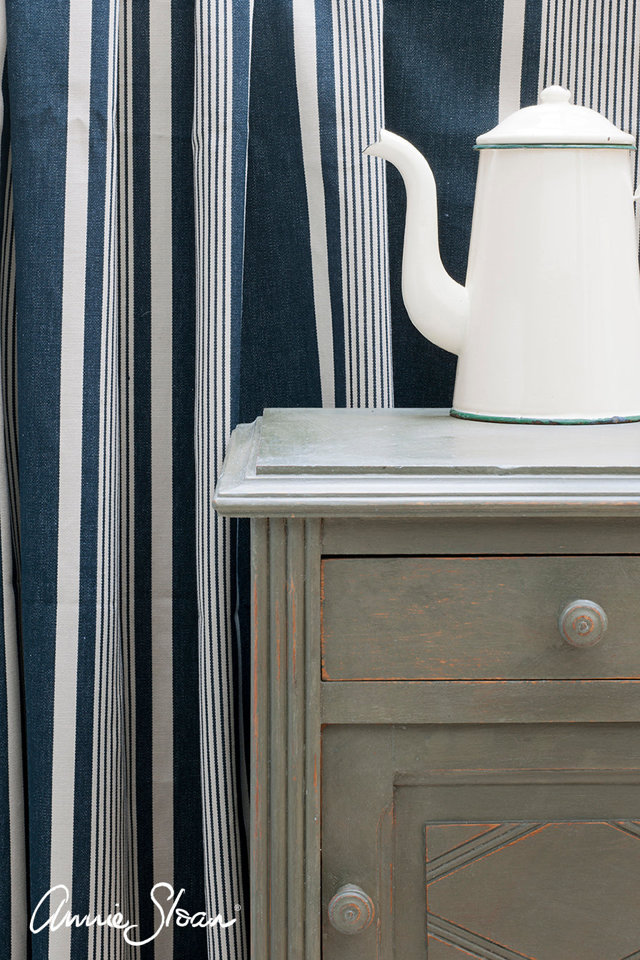 Annie Sloan® Olive Chalk Paint®