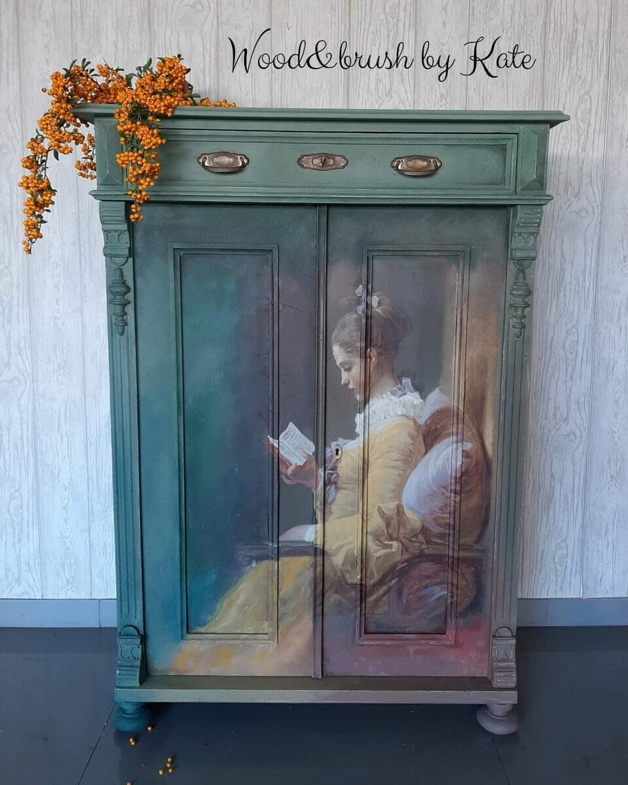 Young Girl Reading decoupage paper